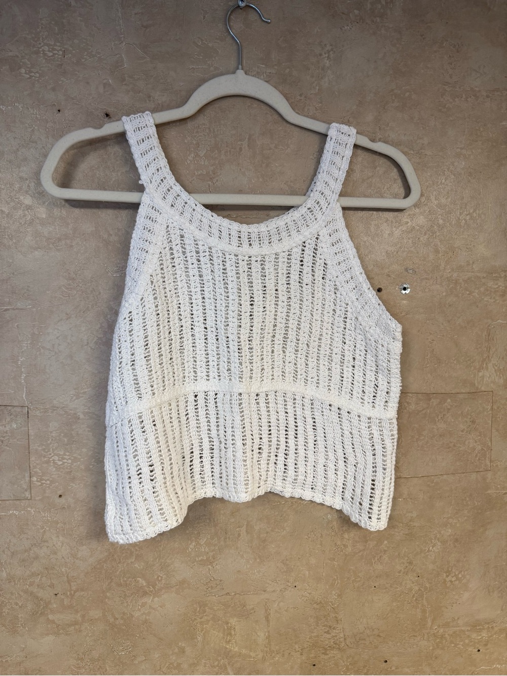 Preowned Saints and Hearts White Knit Top Size S Bust 16" Item #PHK7755 - Picture 2 of 4